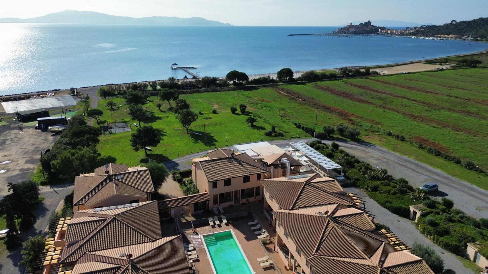 Residence Talamone Il Poderino Buitenkant foto